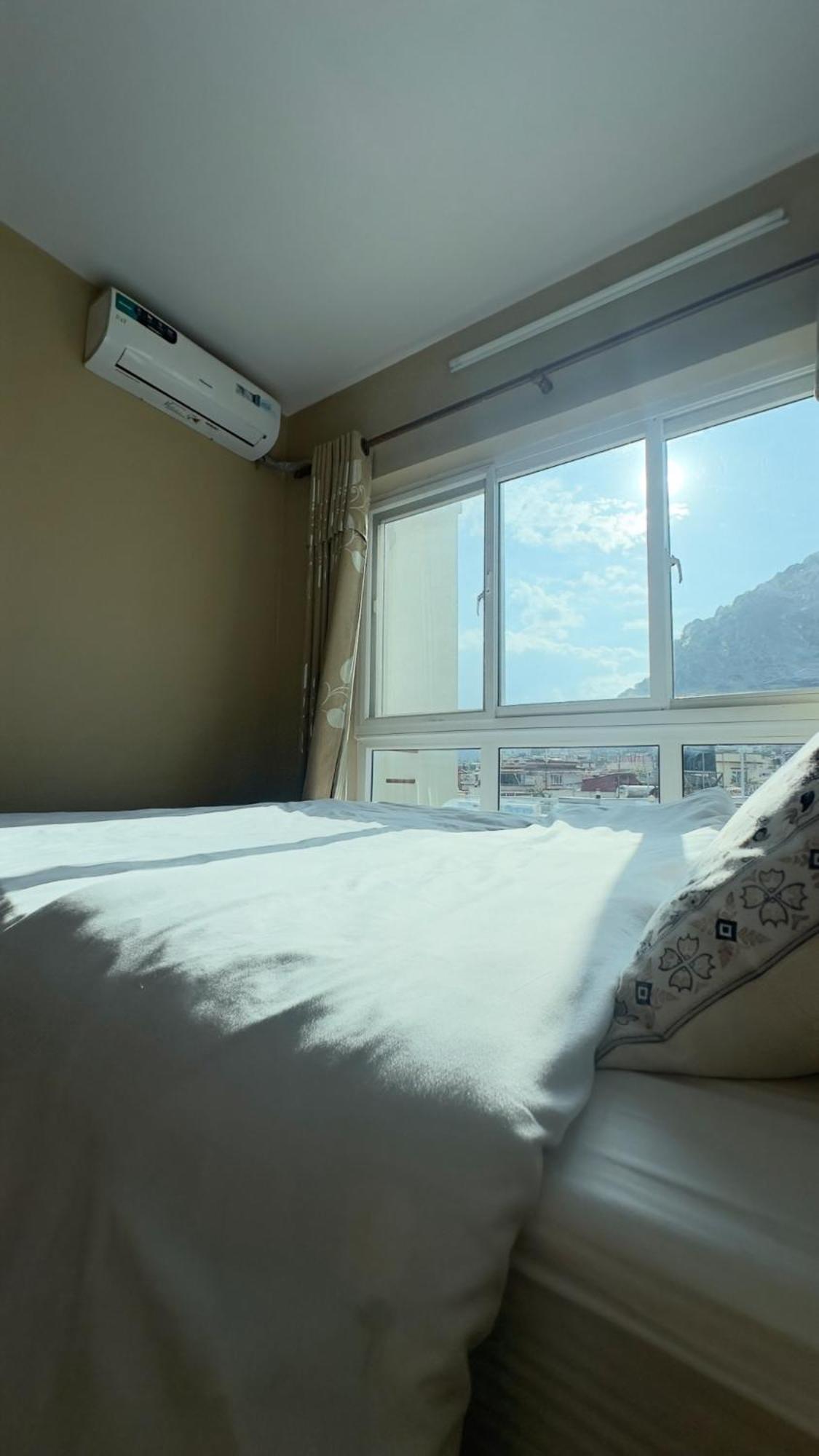 House Of Forrest, Service Apartments Katmandu Zewnętrze zdjęcie